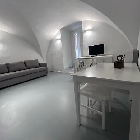 White Dome Retriet Apartmán Bari