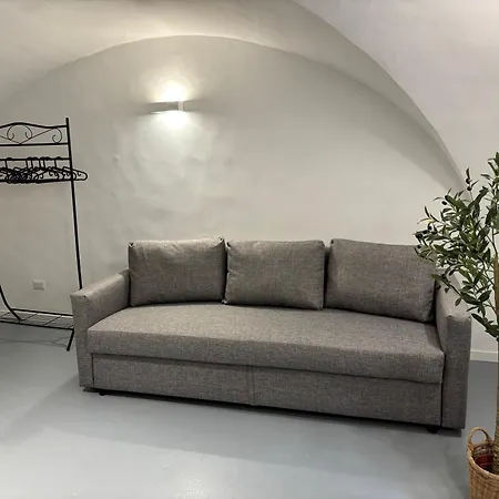 White Dome Retriet Daire