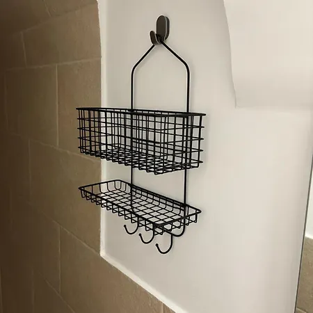 White Dome Retriet Daire Bari